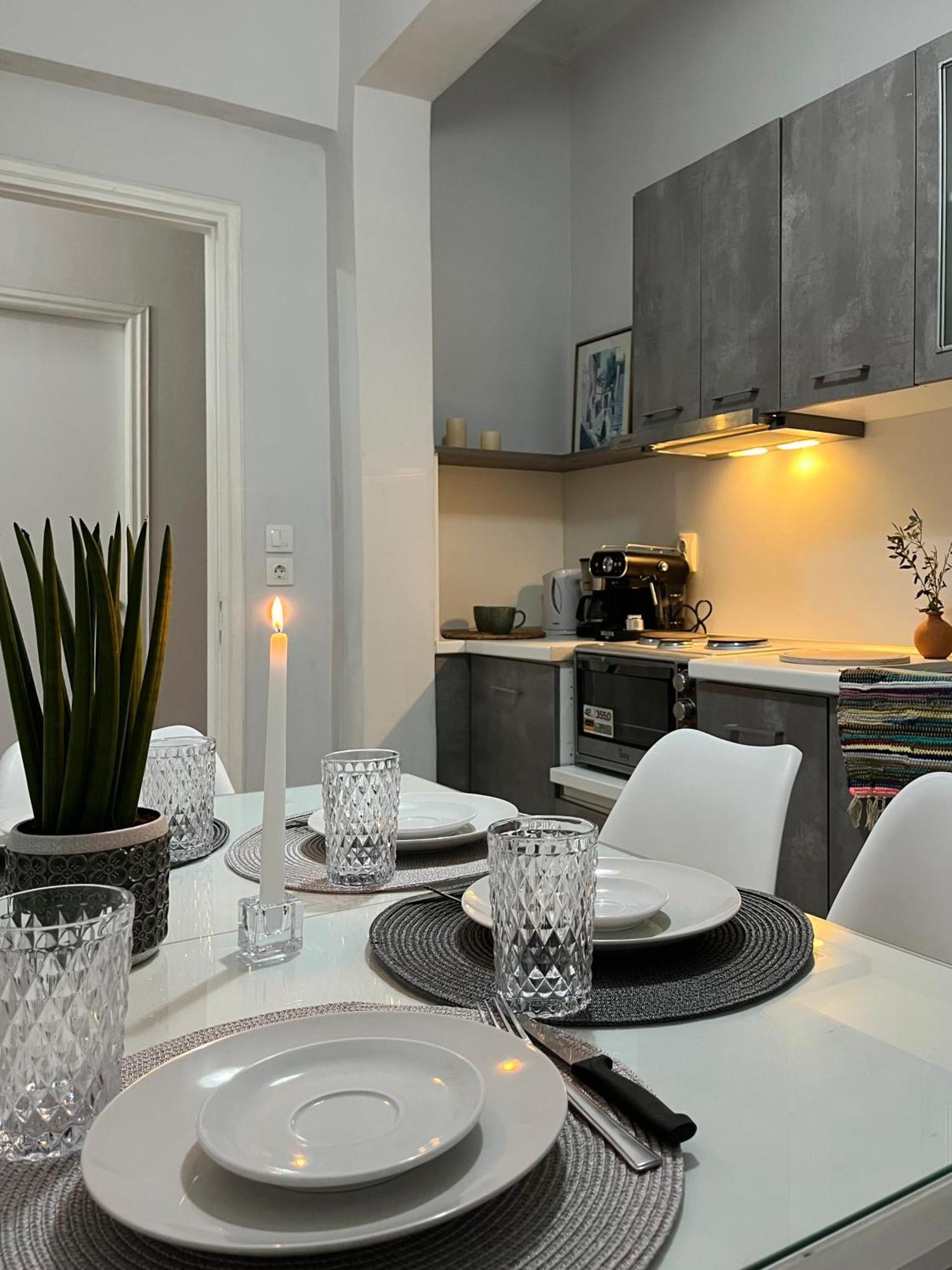 Papadatos Apts With Amazing View - 5Mins From The Beach Kontogialos Exterior photo